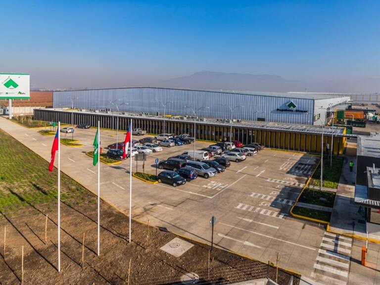 Exgerente de conocida papelera es formalizado en medio de investigación por presunto fraude de 30 millones de dólares