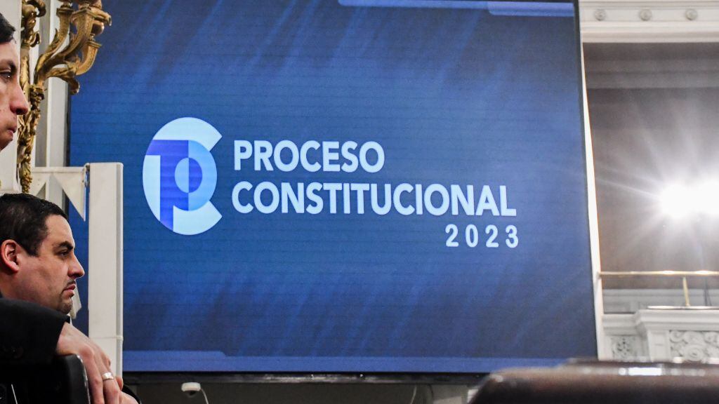 proceso constitucional - encuesta cadem