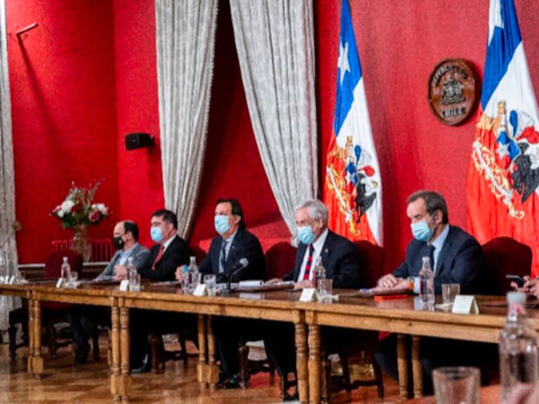 Piñera encabeza consejo de gabinete tras triunfo del Apruebo