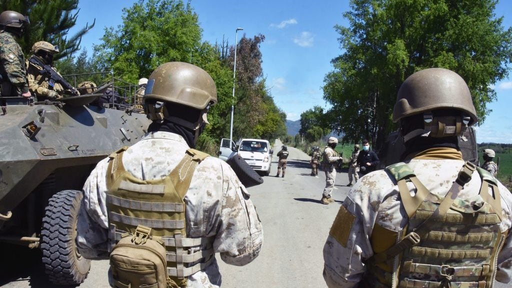 15 DE OCTUBRE DE 2021 / ERCILLA Despliegue de militares, policial en la zona de Ercilla Collipulli Pidima , Pailahueque y ruta 5 sur por estado de excepción.
FOTO: HECTOR ANDRADE/ AGENCIAUNO
