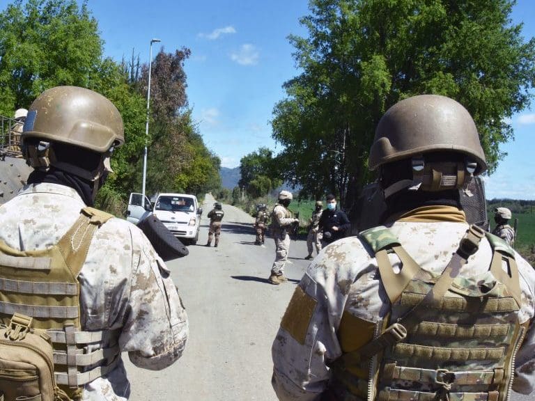 15 DE OCTUBRE DE 2021 / ERCILLA Despliegue de militares, policial en la zona de Ercilla Collipulli Pidima , Pailahueque y ruta 5 sur por estado de excepción.
FOTO: HECTOR ANDRADE/ AGENCIAUNO
