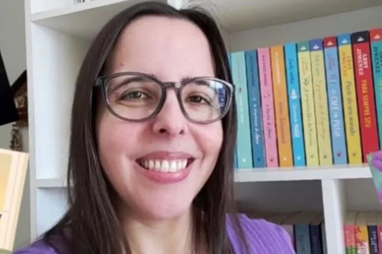 Tais Bruna de Castro.