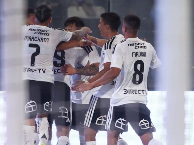 ¿Llega un séptimo refuerzo a Colo Colo? Esto resolvió el directorio de Blanco y Negro