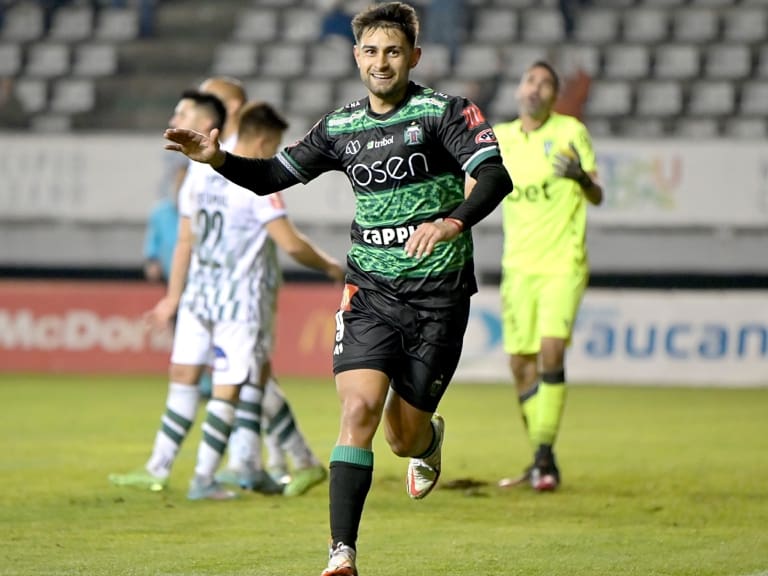 Deportes Temuco derrota a Santiago Wanderers para dar pelea en la cima de la Primera B