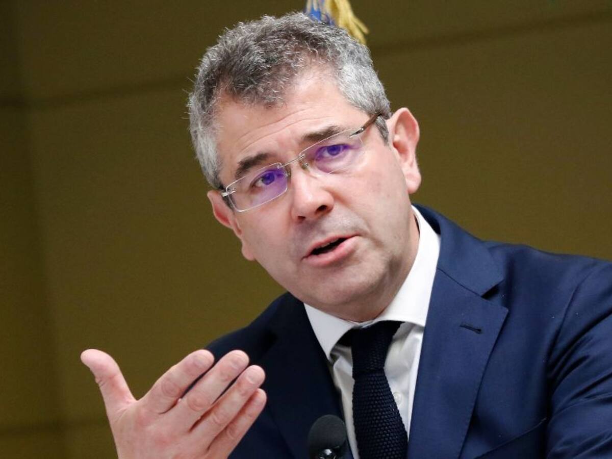 “El Presidente ya habló”: Andrés Jouannet evita responder a cuestionamientos por vínculo con caso tragamonedas