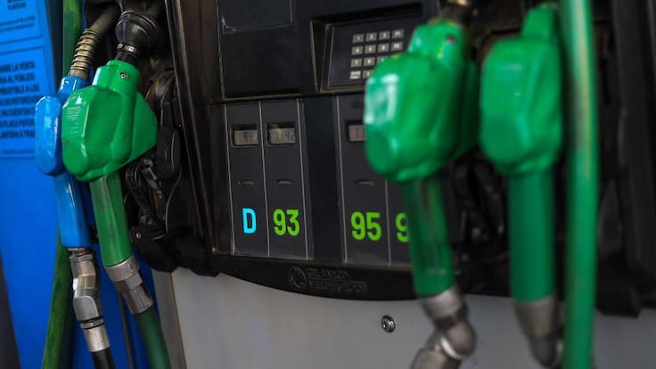 Más del 70% de lo recaudado por impuesto a combustibles equivale al subsidio del uso del diésel en Chile