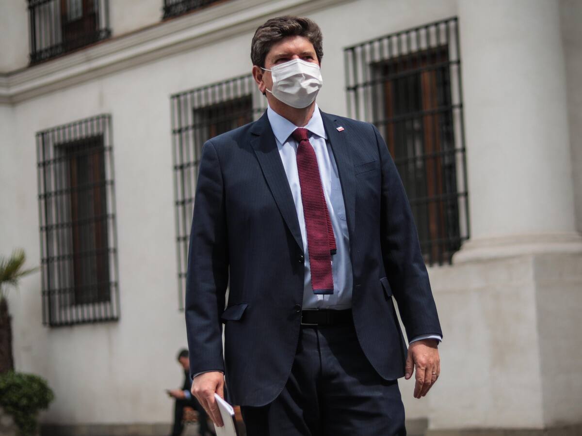 «Seguiremos conversando»: Ministro de Hacienda lamentó aprobación del cuarto retiro en la Cámara