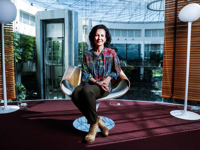 Ana Botín para El País. Foto: Luis Sevillano y Álvaro de la Rúa
