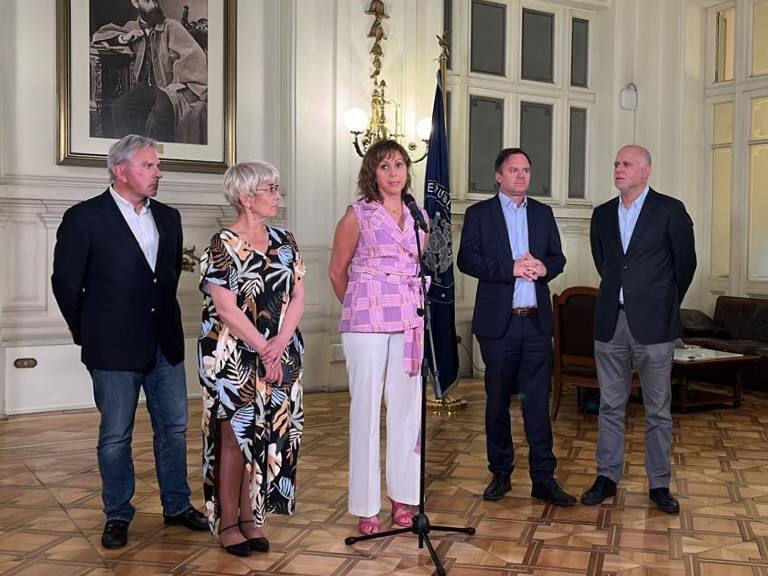 Comisión del Senado despacha a sala la reforma para dar inicio al proceso constitucional