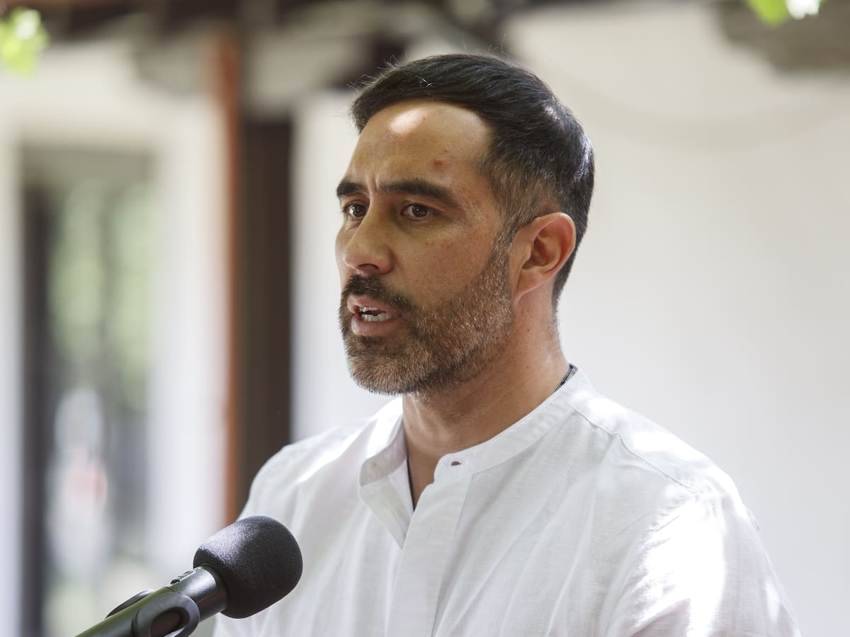 “Qué te crees tú...“: periodista revela el día de furia que tuvo Claudio Bravo con él