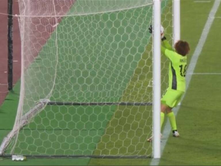 "Presidente de Cruzados se quejó por el gol no cobrado a la Roja Femenina: "En todas partes se cuecen habas"