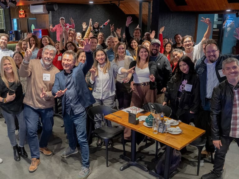 Es experto en emprendimiento y entrega las claves para conectar sostenibilidad y triple rentabilidad