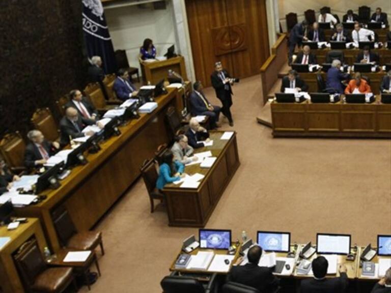 Pasó al Senado proyecto para aumentar a 20 días las vacaciones legales