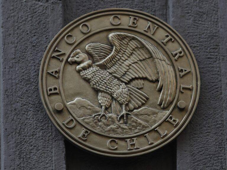 Banco Central disminuyó sus proyecciones para 2022 y 2023 según el IPoM de diciembre