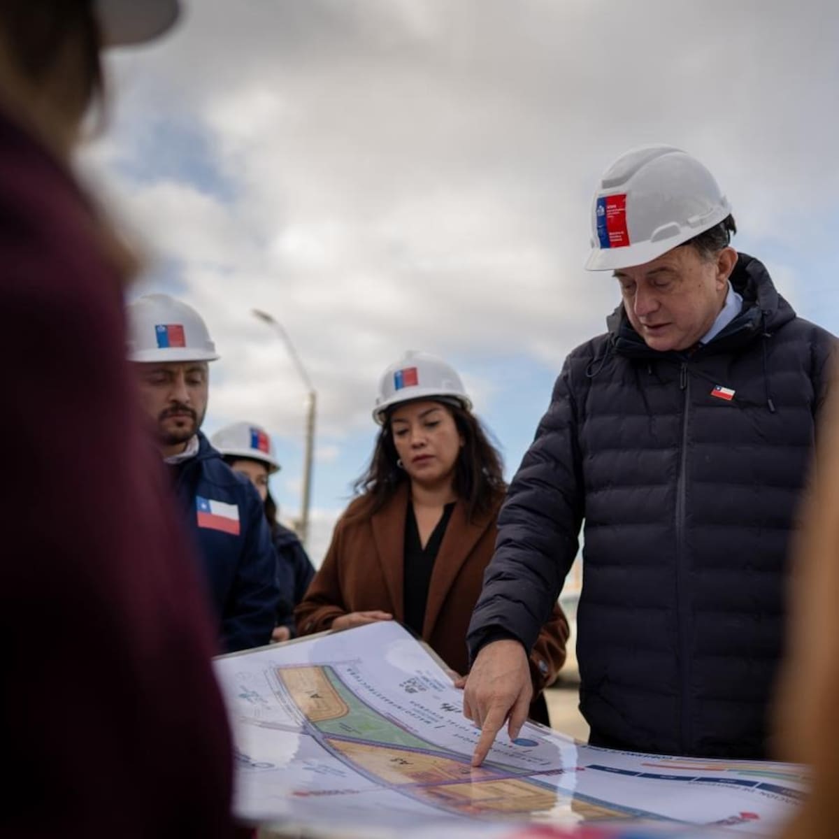 Estudio advierte “reforma estructural soterrada” en el Minvu: traspaso de responsabilidad y riesgos a las familias en la construcción de vivendas