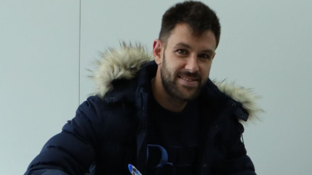 Primera B: Santiago Wanderers sorprende con el fichaje de delantero español