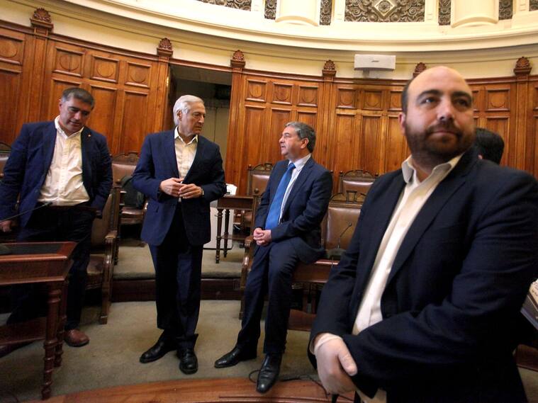Reunión de partidos políticos