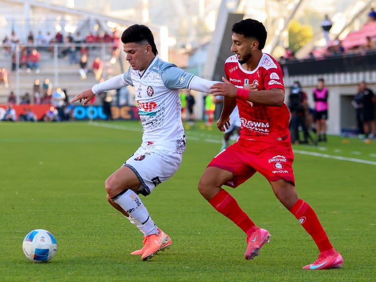 Programación fútbol chileno: ¿Qué partidos se juegan hoy, 4 de abril, y quién transmite?