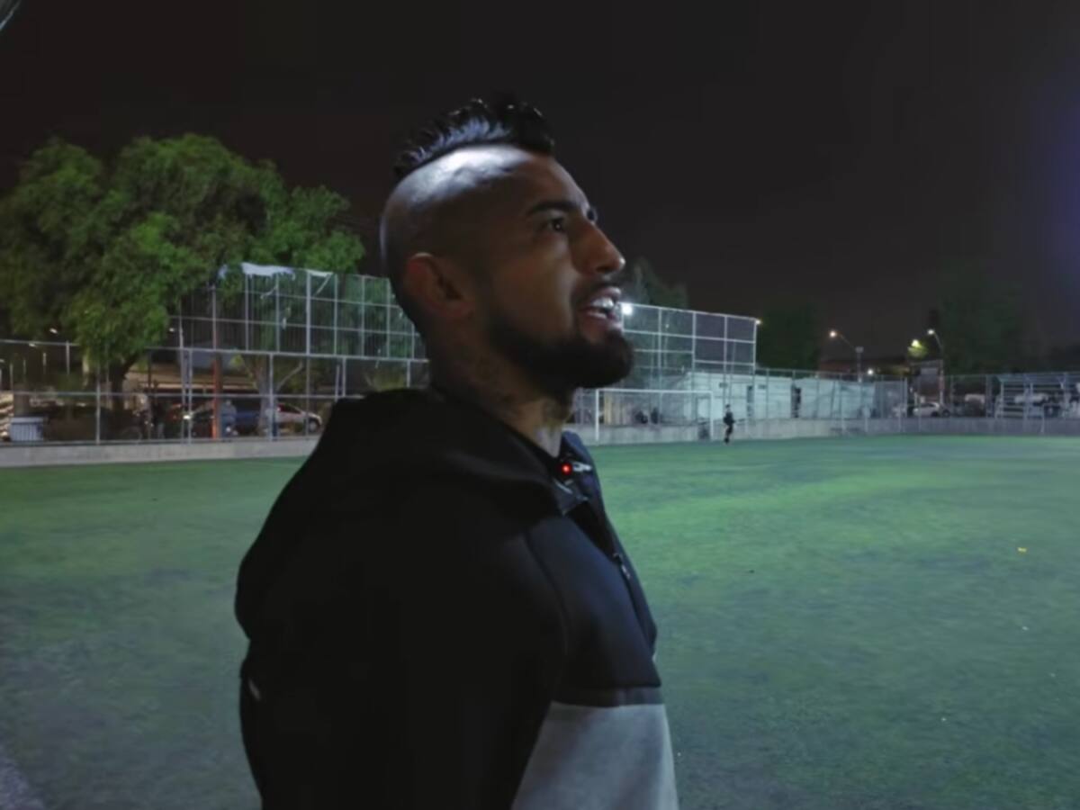 Arturo Vidal debuta como DT y se hace viral por estas frases: “A ese lo voy a tener que sacar”