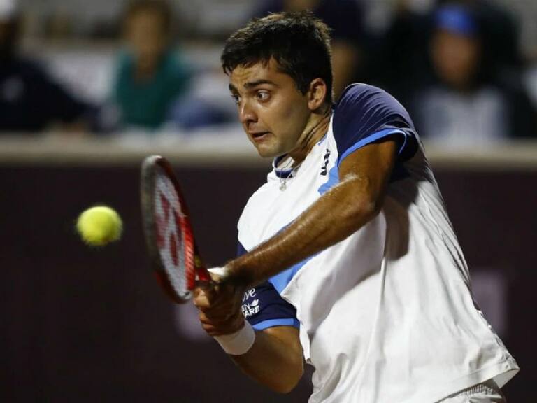 Tomás Barrios no pudo ante Hugo Dellien y se despidió en octavos de final del ATP de Santiago