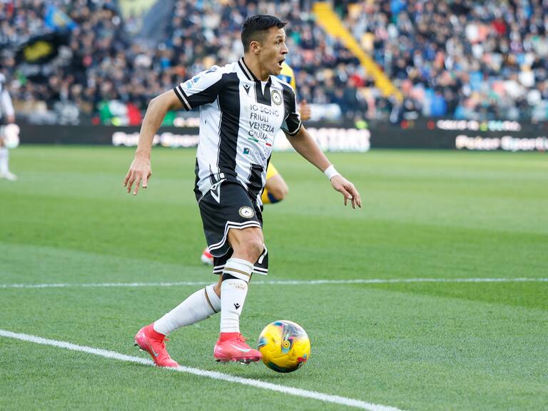 “Los deseos son una cosa, pero la realidad a veces es otra”: DT de Udinese mantendrá a Alexis Sánchez como suplente