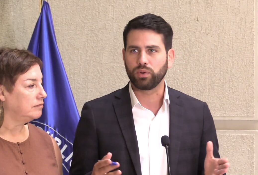 Frente Amplio ingresa más de 100 indicaciones para frenar proyecto que permite conmutar penas a reos