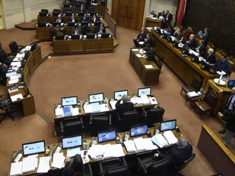 Senado aprueba reajuste al salario mínimo que regirá desde septiembre