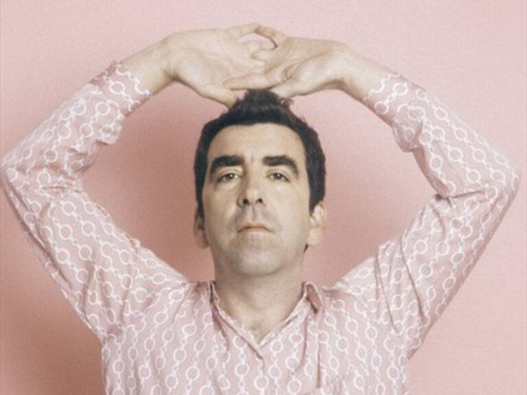 Pedropiedra estrenó nuevo single y pospuso el lanzamiento de su próximo disco