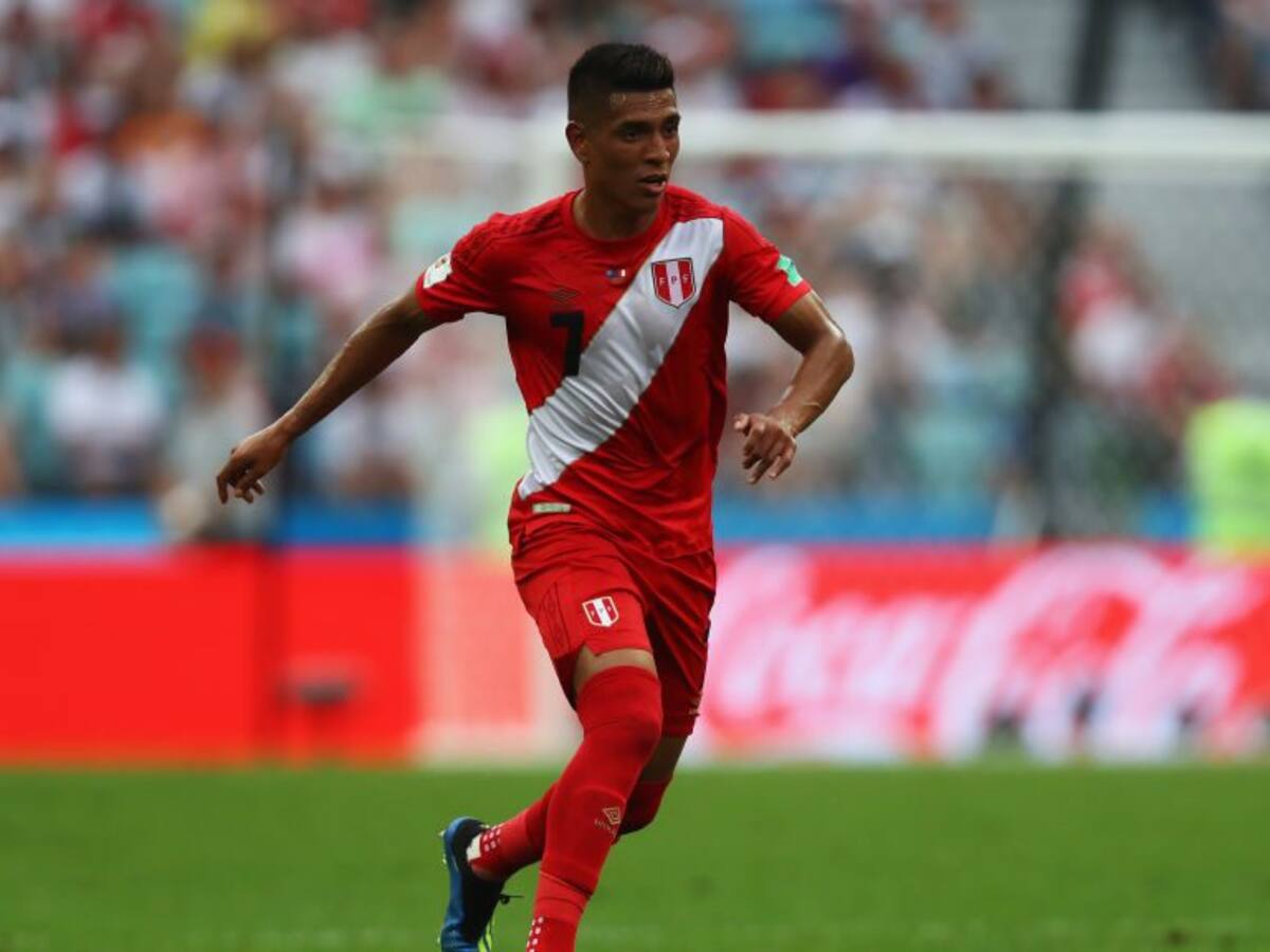 Refuerzo de lujo: Unión Española confirmó al peruano Paolo Hurtado como nuevo jugador hispano