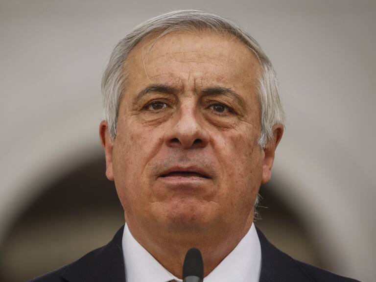 12 de marzo del 2020/SANTIAGOEl ministro de Salud, Jaime Mañalich, da un punto de prensa, tras reunirse con el Presidente de la Republica, y tomar medidas para los distintos eventos masivos, y así evitar contagio de coronavirus.
FOTO: SEBASTIAN BELTRAN GAETE/AGENCIAUNO