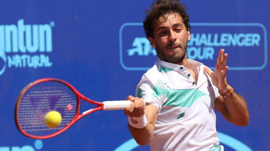 5 de Marzo del 2019/SANTIAGOEn el marco del Cachantún Open by Kia 2019 que se desarrolla en el Club Manquehue debuta Gonzalo Lama (524°). El semifinalista en la edición 2016 del Challenger de Santiago buscará su paso a la segunda ronda frente al argentino procedente de la clasificación Francisco Cerundolo (82°ITF)
FOTO:RODRIGO SAENZ/AGENCIAUNO