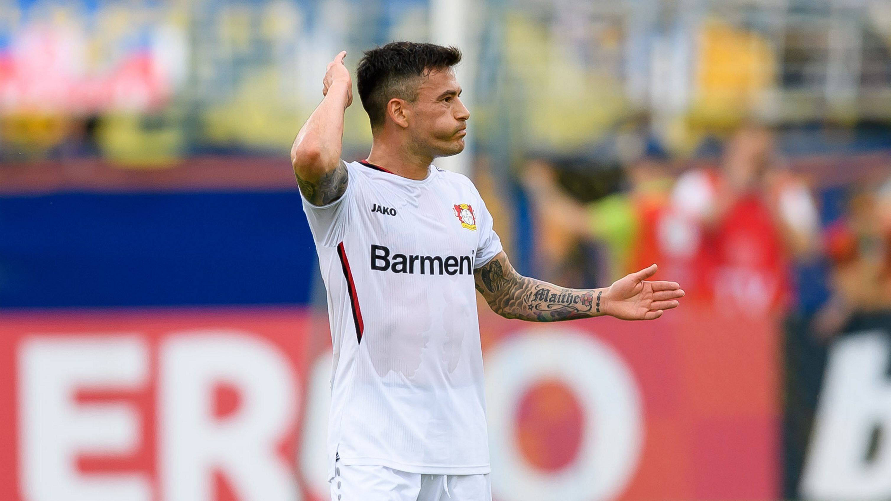 Charles Aránguiz Leverkusen