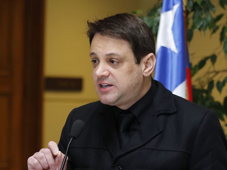 14 DE JUNIO DE 2022/VALPARAISOEl diputado Gaspar Rivas, ofrece un punto de prensa en la Cámara de Diputados, en donde da a conocer su proyecto para reponer la pena de muerte en casos de delitos graves.
FOTO: LEONARDO RUBILAR CHANDIA/AGENCIAUNO