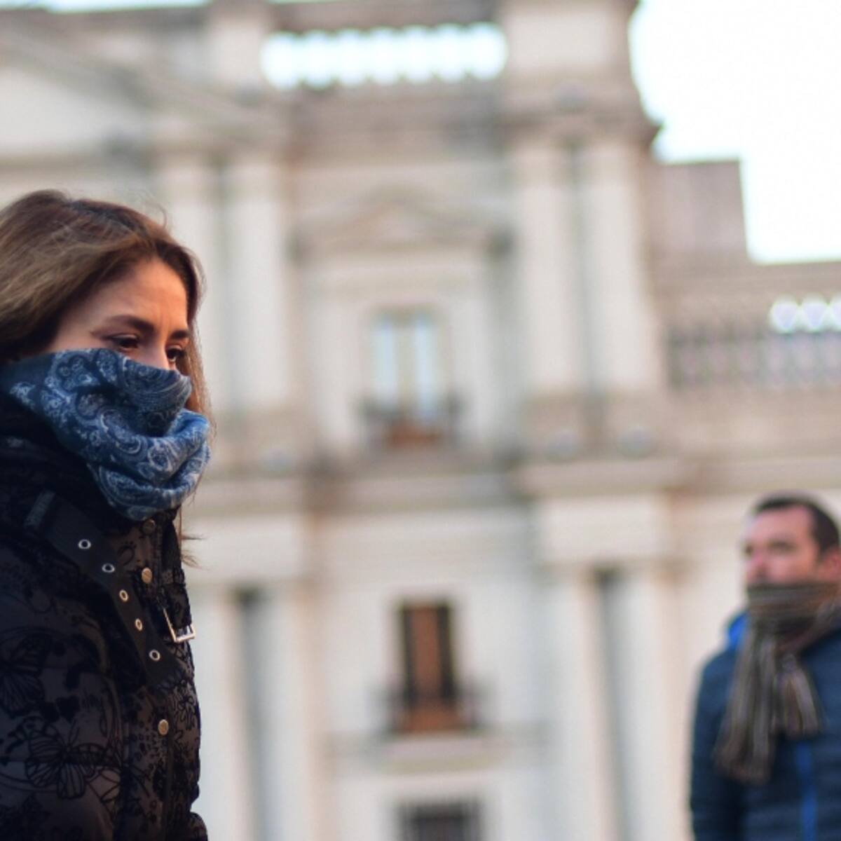 Frío extremo en Santiago: emiten aviso por bajas temperaturas en seis regiones de Chile