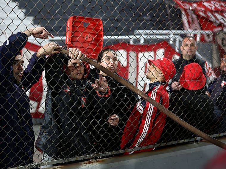 Foto referencial hinchas de Independiente