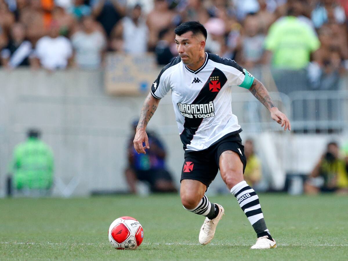 Gary Medel vive un regreso de pesadilla a Brasil: Vasco da Gama fue goleado y se quedó sin DT