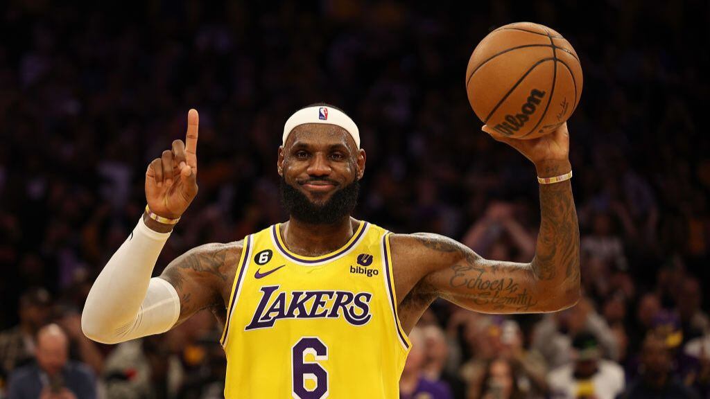 lebron james- puntos playoffs nba - maximo anotador