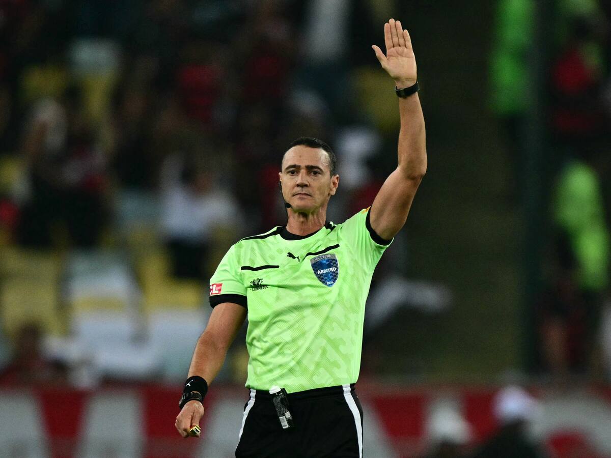 Wilmar Roldán reaparece y recibe duras críticas en Brasil por su arbitraje en Copa Libertadores: “Directo a la comisaría”