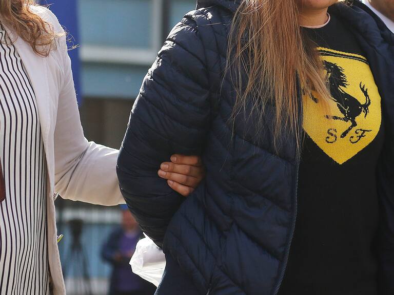 Detiernen a padres de bebé fallecida