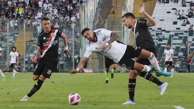 "Esto va a ser un p... funeral": Revelan feroz arenga de Curicó cuando evitó que Colo Colo saliera campeón en el Monumental