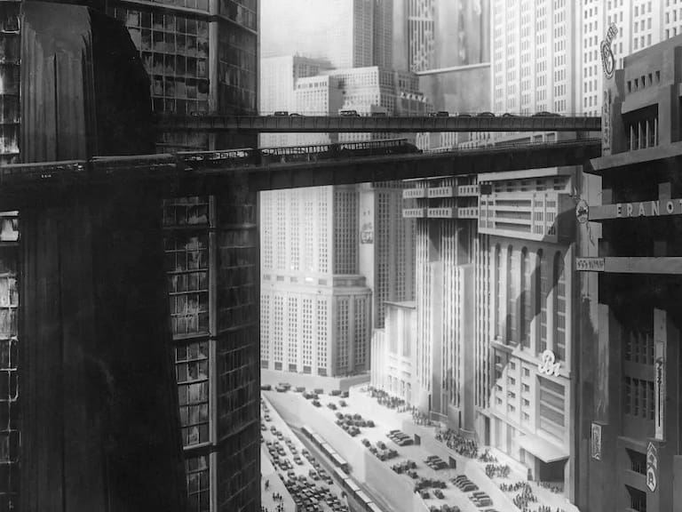 Así imaginaban el 2026 hace 100 años: la película “Metrópolis” muestra una visión ‘futurista’ que hoy es realidad