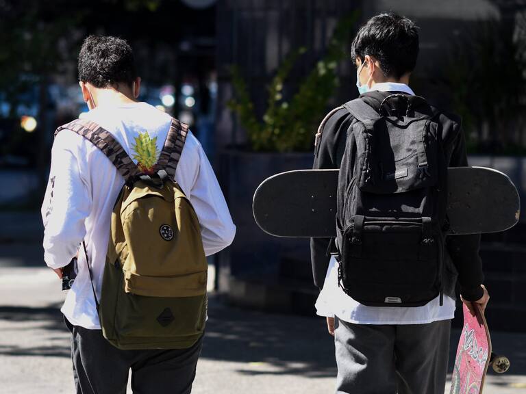 1 de Abril del 2022 / CONCEPCIÓNEstudiantes en el marco de la violencia ocurrida este último tiempo centro de Concepción, Región del Biobío.
FOTO: OSCAR GUERRA / AGENCIAUNO