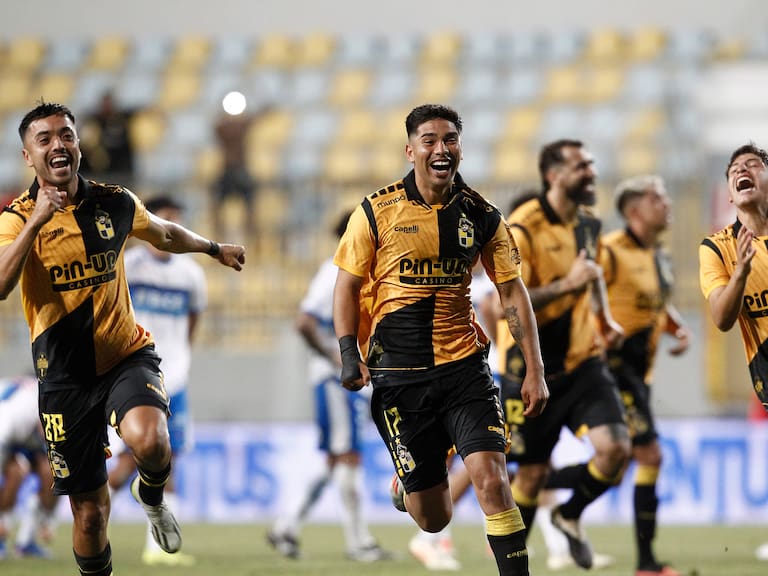 Coquimbo Unido vuelve a hacer historia y gana su primera Supercopa Chilena