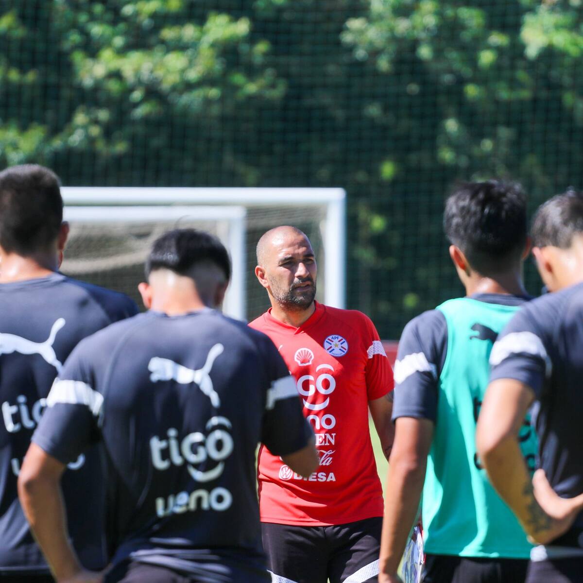 “Sé que les gusta a ustedes cuando ven sangre”: despiden al DT de Paraguay en medio del Sudamericano Sub 20