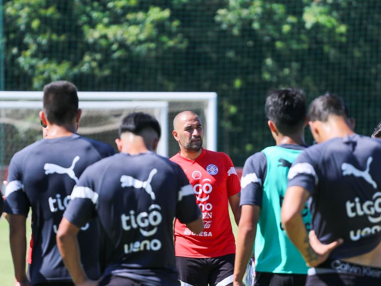 Despiden al DT de Paraguay en medio del Sudamericano Sub 20 | X: Selección Paraguaya