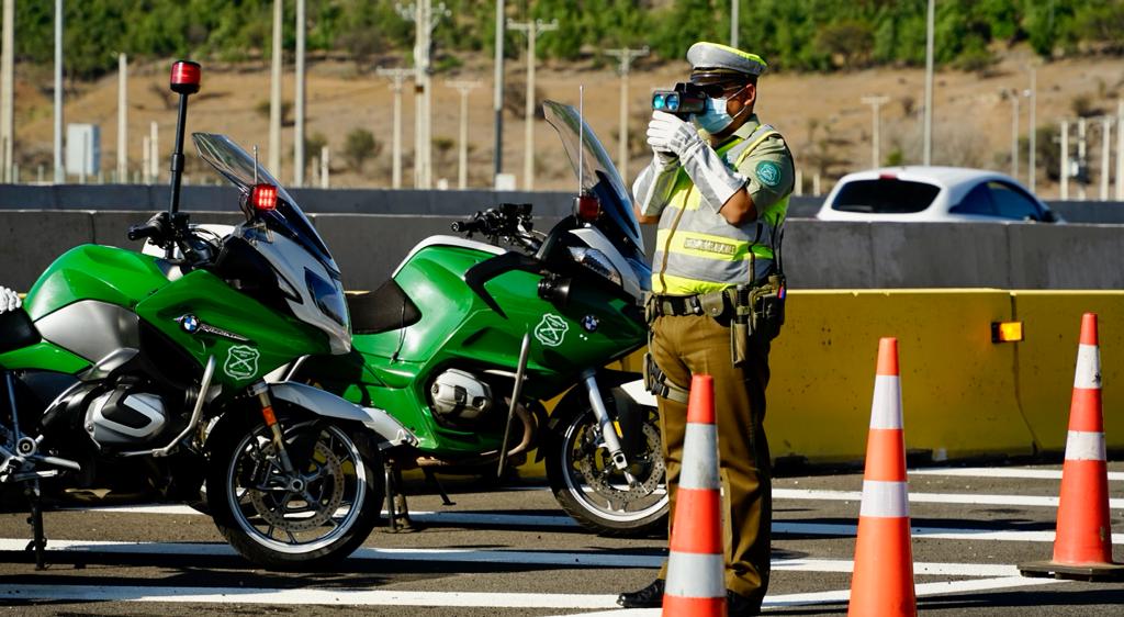 Fin de semana largo: Más de 140 mil vehículos ya abandonaron la capital