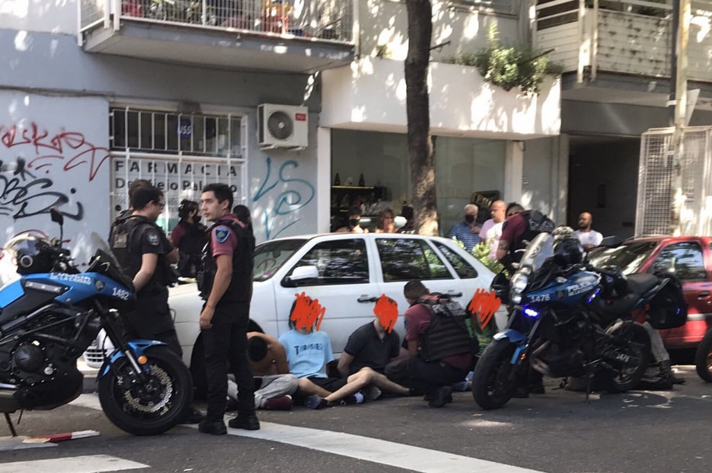 Violación grupal en Palermo, Argentina