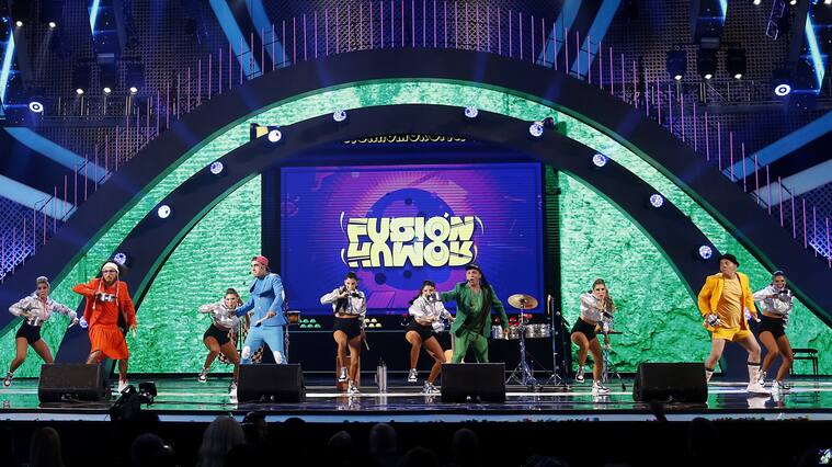 26 de Febrero de 2020/VIÑA DEL MAREl grupo Fusion Humor durante la cuarta noche del Festival de Viña del Mar 2020 realizado en la Quinta Vergara
FOTO:FRANCISCO LONGA/AGENCIAUNO
