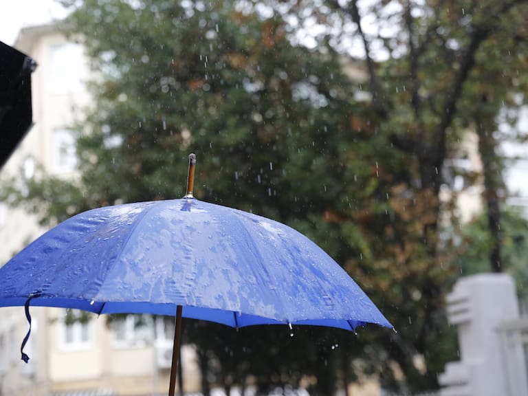 Lluvia en la Región Metropolitana: este día de la semana volverían las precipitaciones por un nuevo sistema frontal