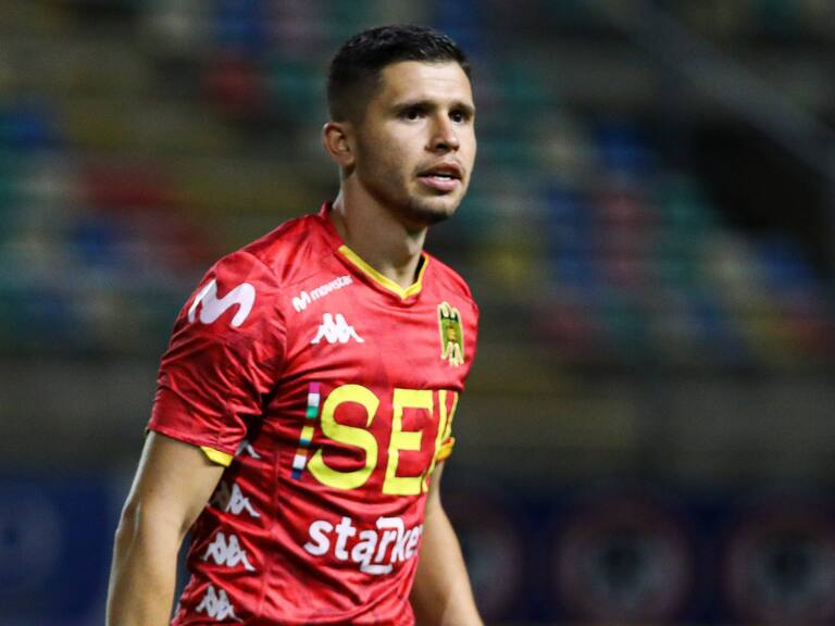 04 DE ENERO DE 2021/SANTIAGOMauro Caballero (c), durante el partido valido por vigsimo sptima fecha del Campeonato Nacional AFP PlanVital 2020, entre Audax Italiano y Unin Espaola, disputado en el Estadio Bicentenario de La Florida.
FOTO: SEBASTIAN ORIA/AGENCIAUNO